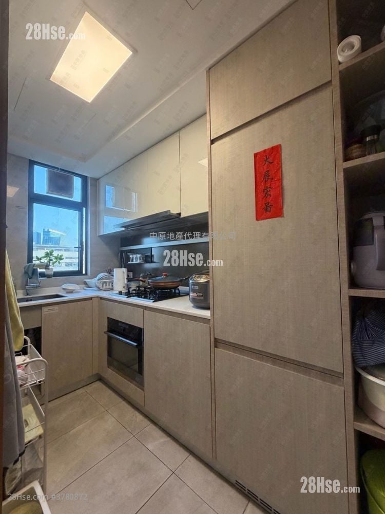 K.city Sell 3 Bedrooms , 2 Bathrooms 797 ft²