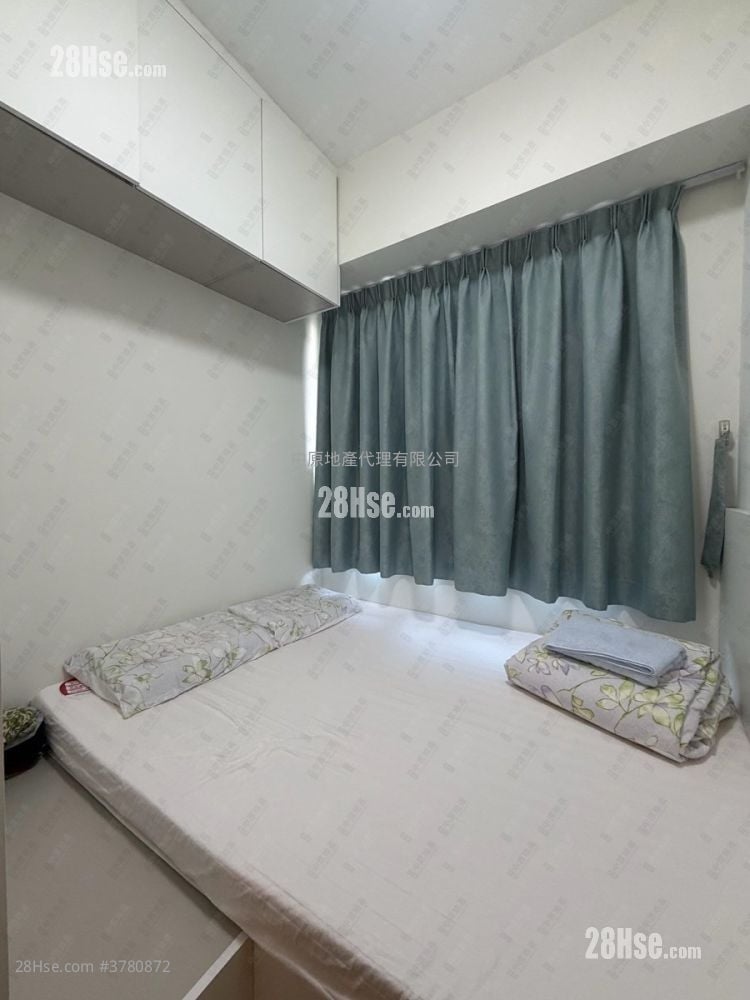 K.city Sell 3 Bedrooms , 2 Bathrooms 797 ft²