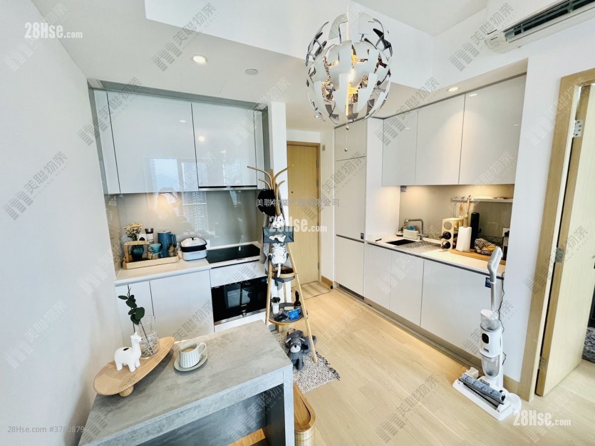 Montara Sell 1 Bedroom , 1 Bathroom 369 ft²