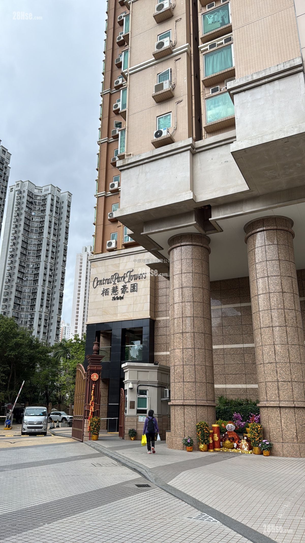 栢慧豪园 售盘 4 房 , 2 浴室 832 平方尺