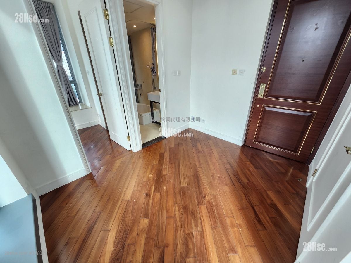 Maison Rose Sell 1 Bathroom 297 ft²