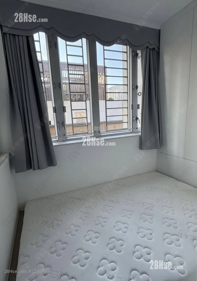 启钻苑 售盘 283 平方尺