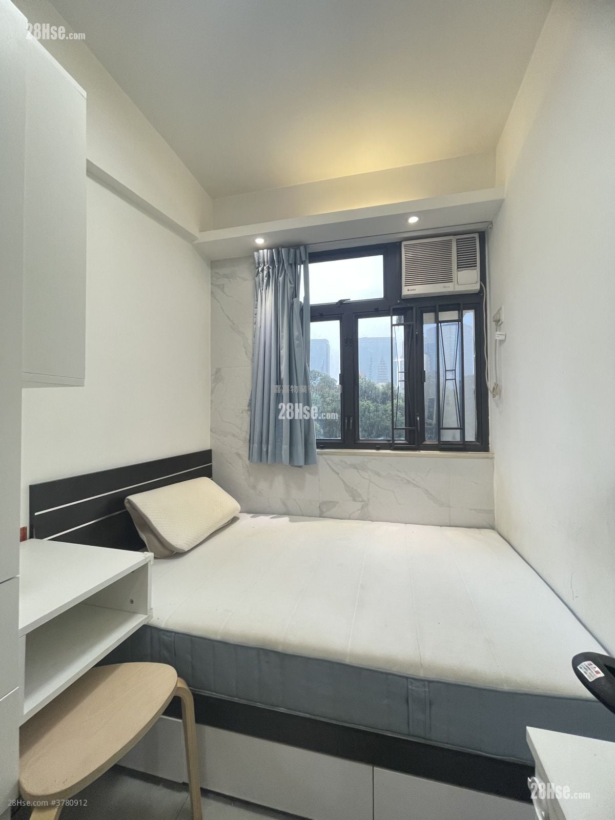 单幢楼房 租盘 开放式间隔 , 1 浴室 170 平方尺