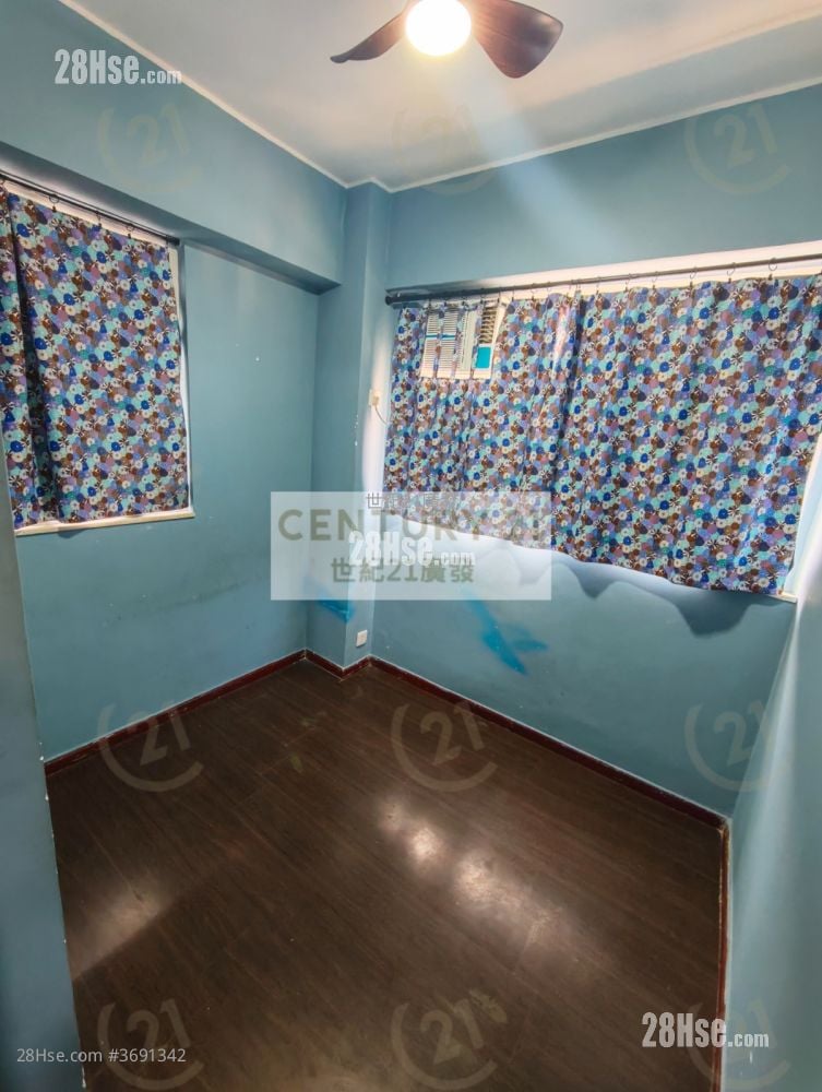 金华大厦 租盘 2 房 , 1 浴室 358 平方尺