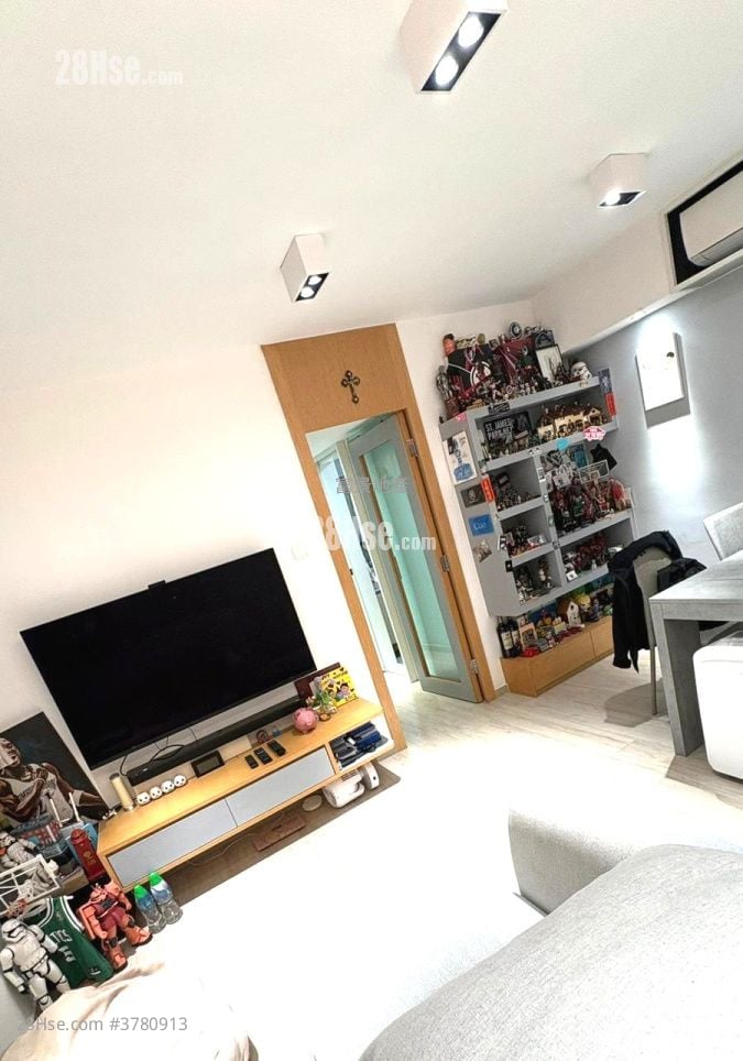 富景花园 售盘 3 房 592 平方尺