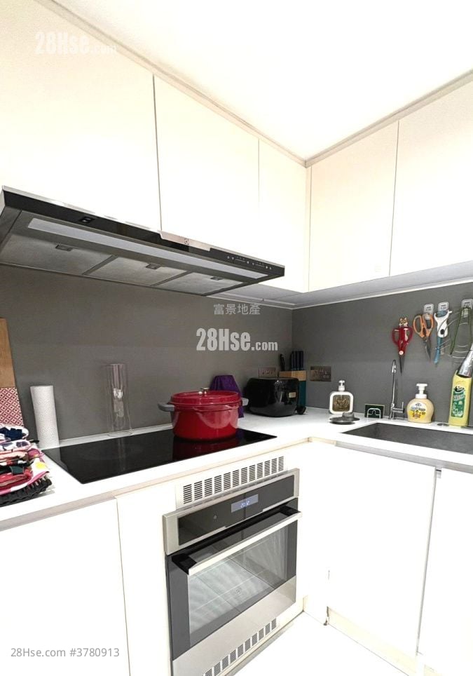 富景花园 售盘 3 房 592 平方尺