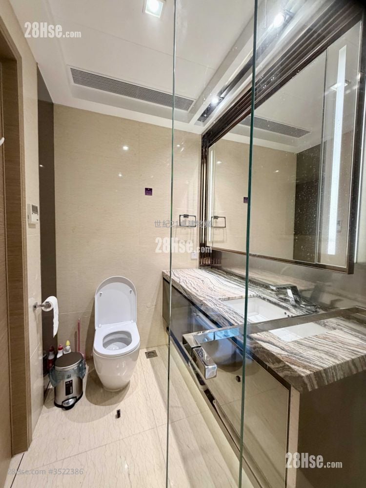 天玺 租盘 4 房 , 3 浴室 1,463 平方尺