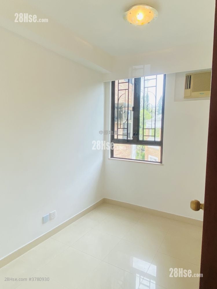 Parc Oasis Sell 3 Bedrooms 591 ft²