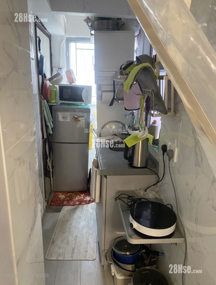 金安大厦 售盘 2 房 , 1 浴室 249 平方尺