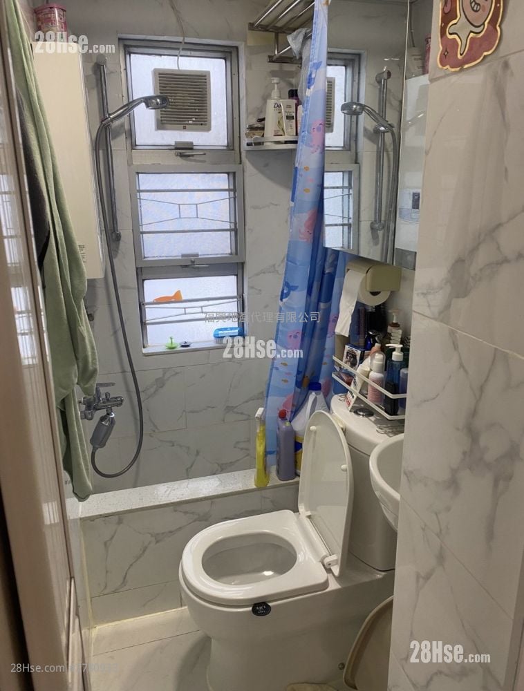 金安大厦 售盘 2 房 , 1 浴室 249 平方尺