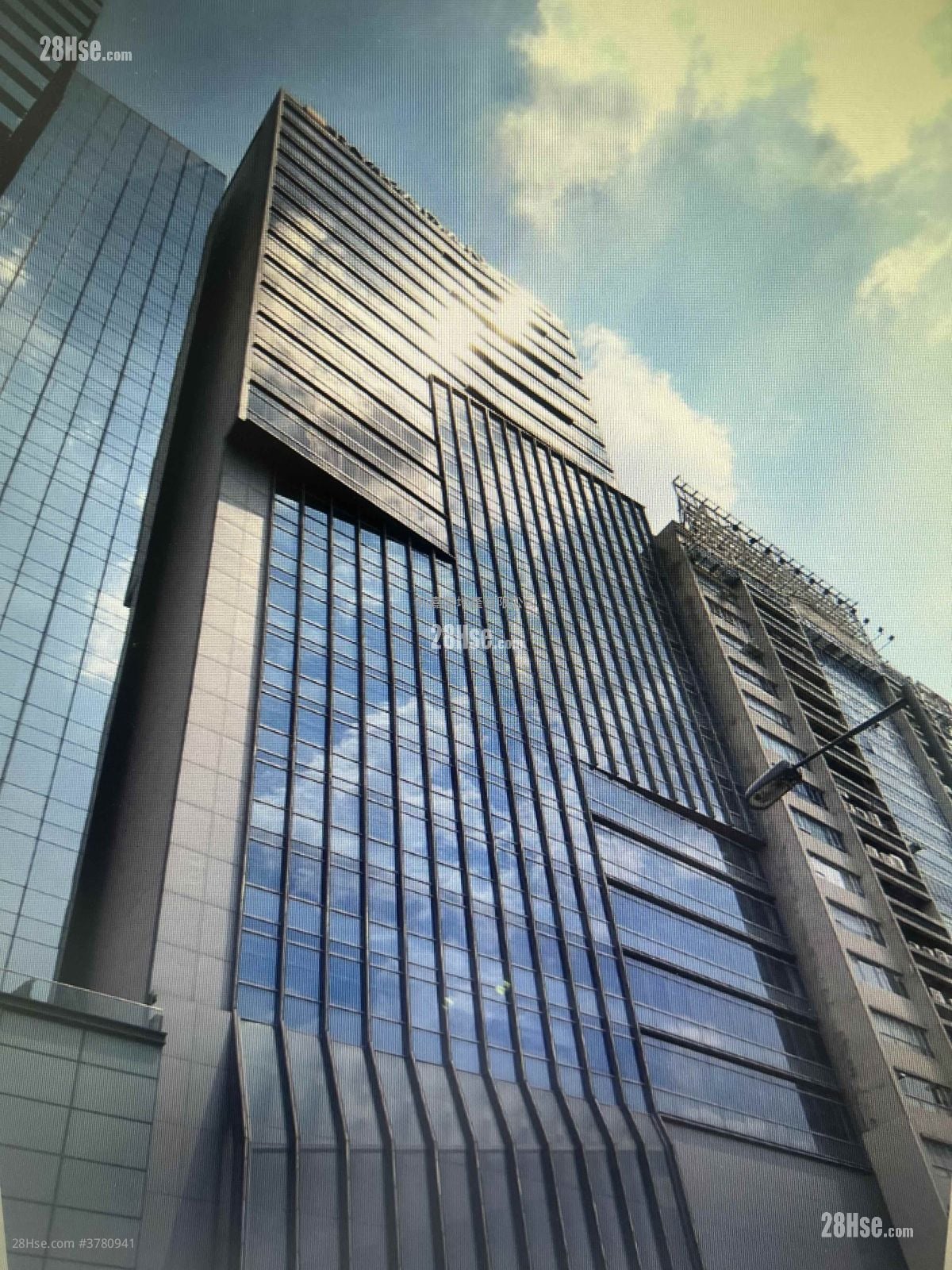 Rykadan Capital Tower Sell 9,057 ft²