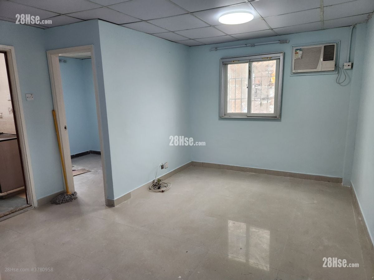 村屋 租盘 1 房 , 1 浴室 300 平方尺