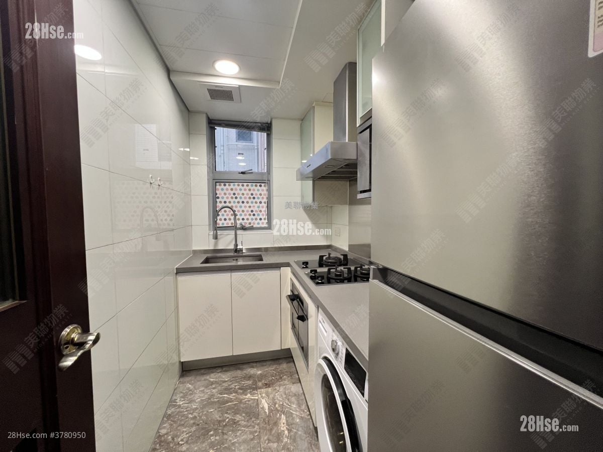 The Palazzo Rental 2 Bedrooms , 1 Bathroom 554 ft²