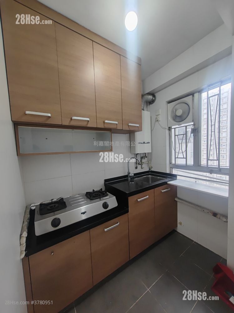 好运中心 售盘 2 房 , 1 浴室 390 平方尺