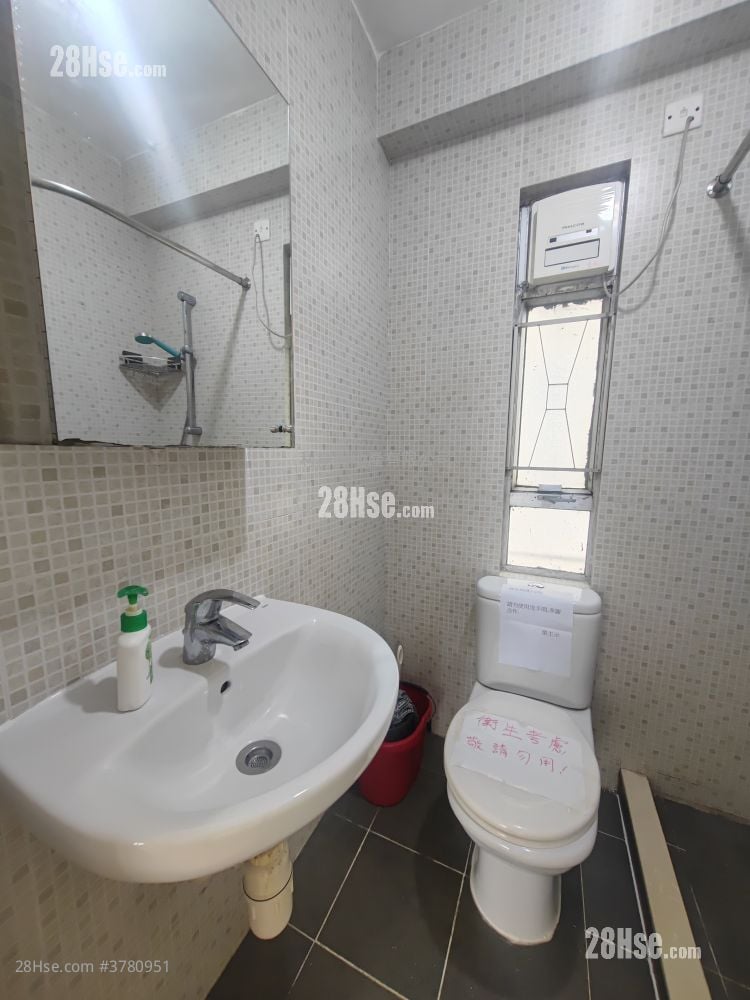 好运中心 售盘 2 房 , 1 浴室 390 平方尺