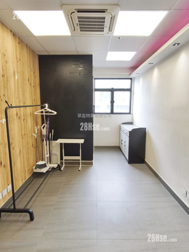 協發工商大廈 租盤 135 平方呎