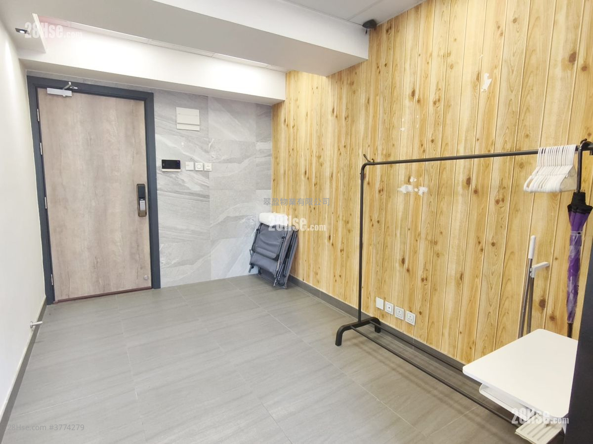 協發工商大廈 租盤 135 平方呎