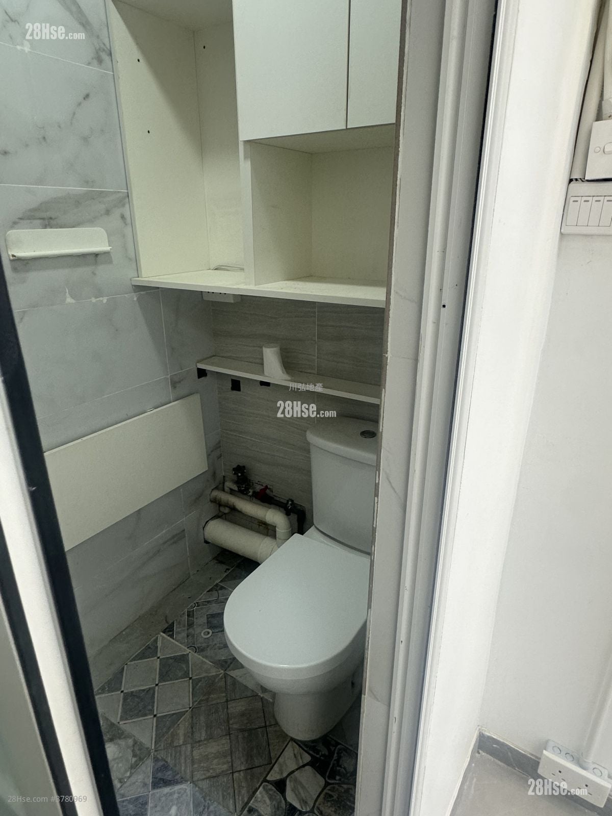 Yun Kei Commercial Building Rental Studio , 1 Toilet