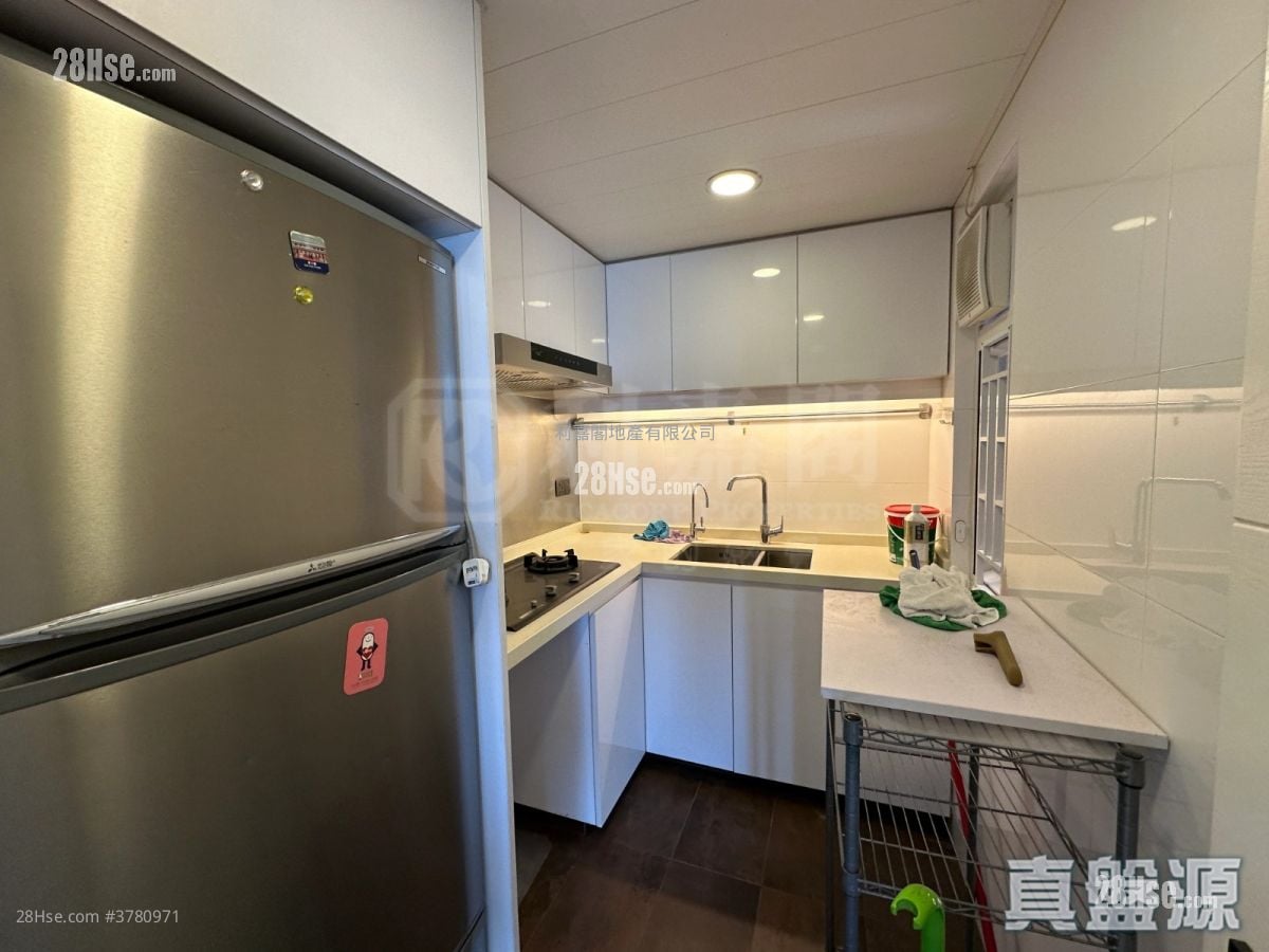 Belvedere Garden Sell 3 Bedrooms 644 ft²