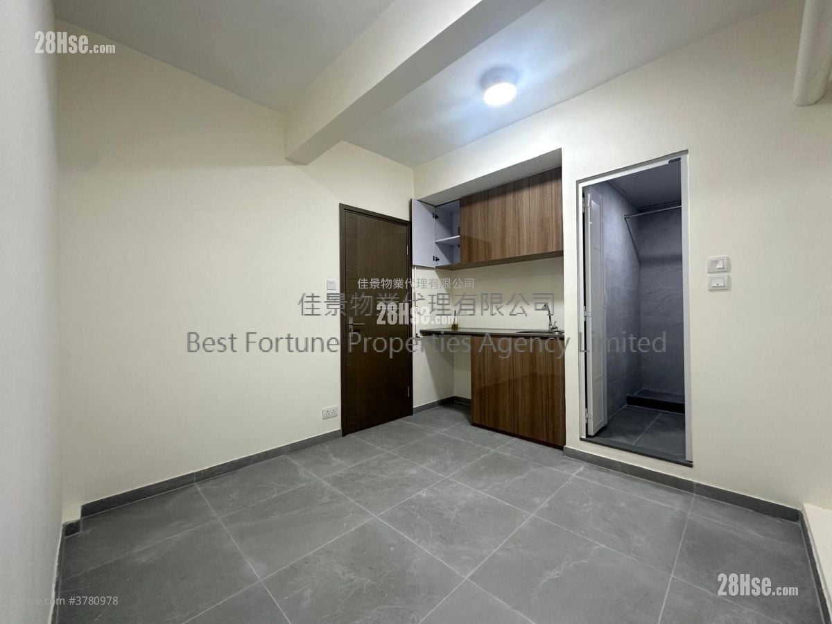 Whitty Street Court Rental Studio , 1 Bathroom 100 ft²