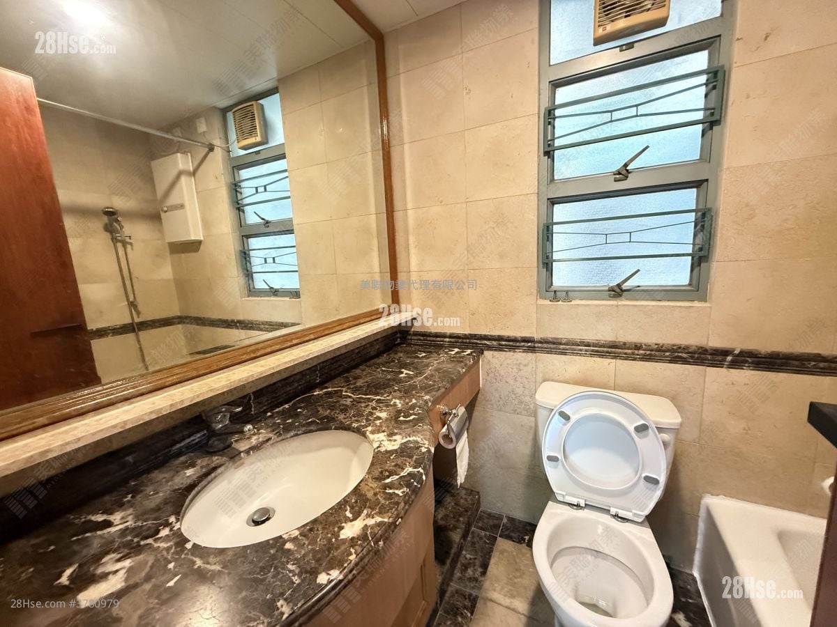 景峰豪庭 租盘 2 房 , 1 浴室 508 平方尺