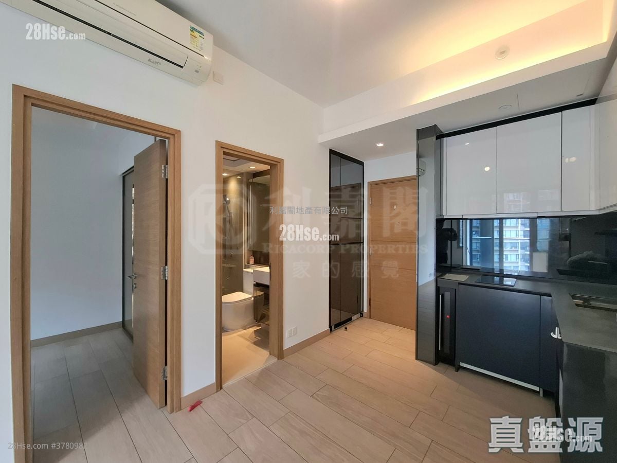 Century Link Rental 1 Bedroom , 1 Bathroom 379 ft²