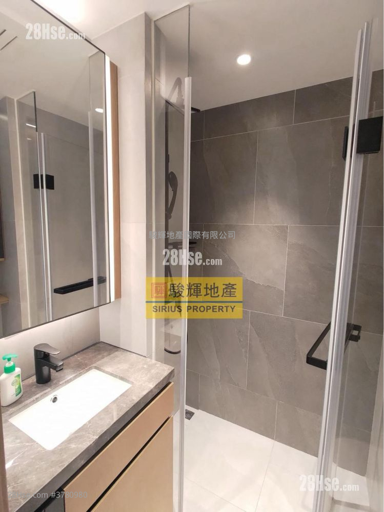 千望 售盘 开放式间隔 , 1 浴室 172 平方尺