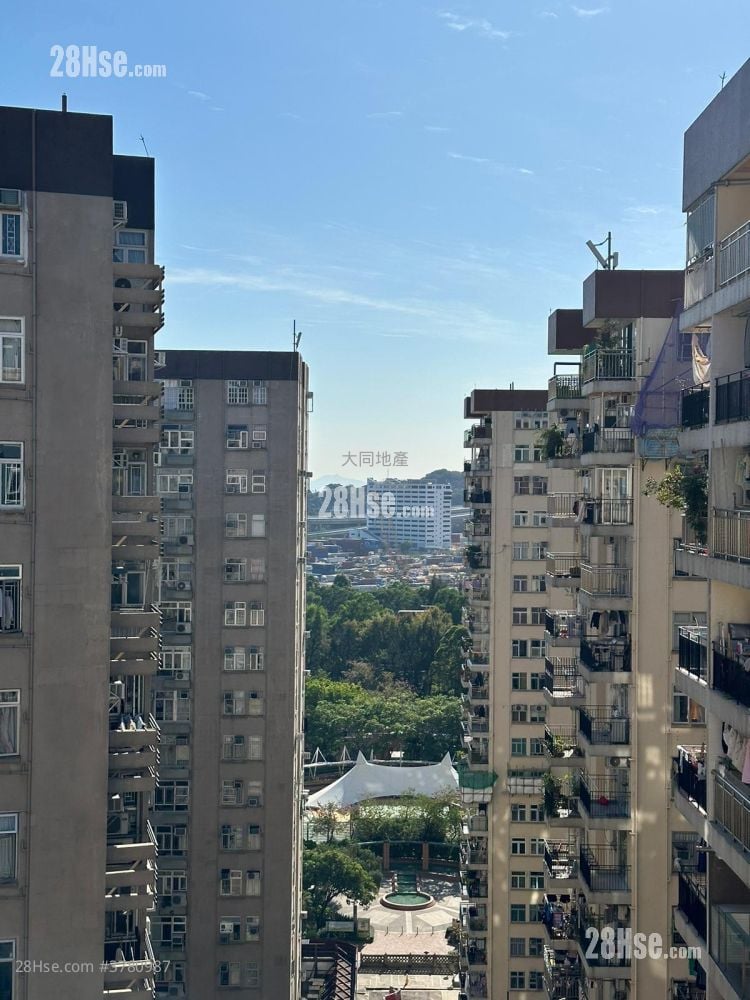 美孚新邨 售盘 716 平方尺