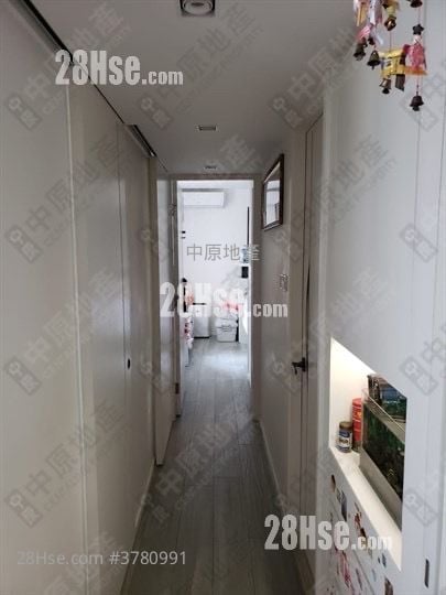 Tin Fu Court Sell 3 Bedrooms 650 ft²