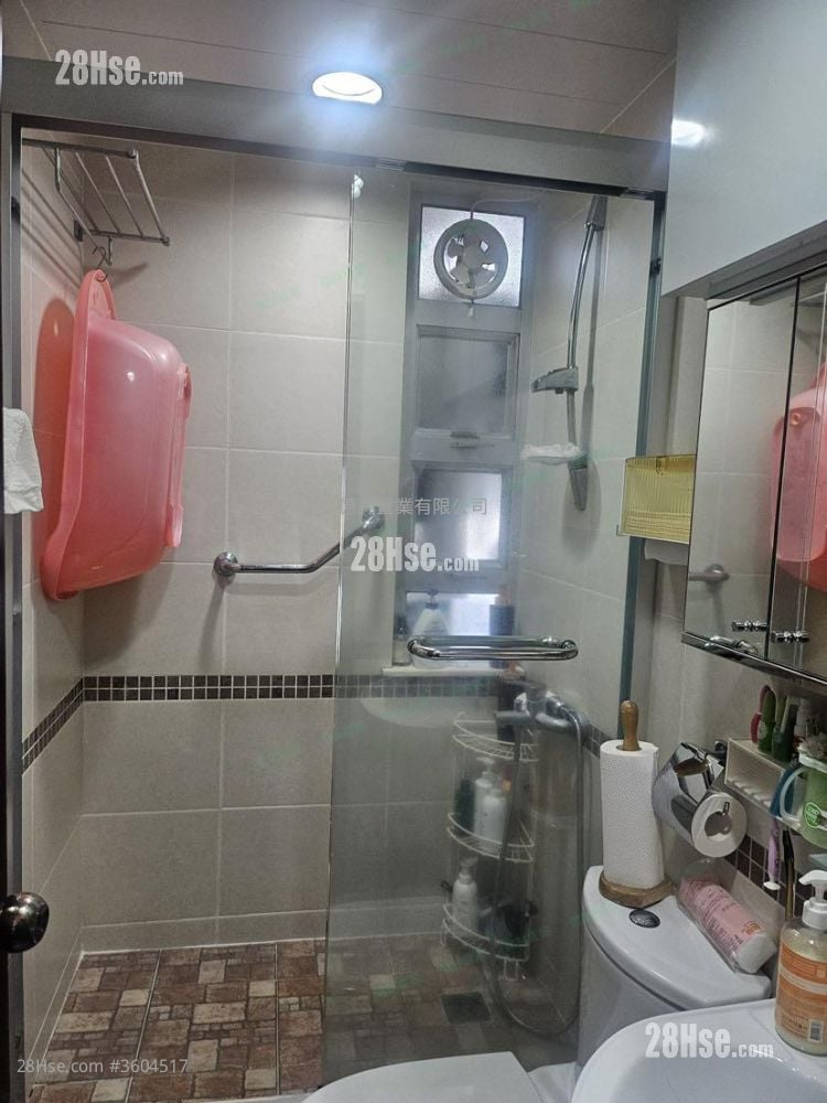 康瑞苑 售盘 3 房 , 1 浴室 559 平方尺