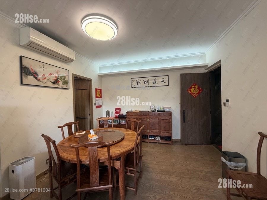 Centra Horizon Sell 3 Bedrooms 1,019 ft²