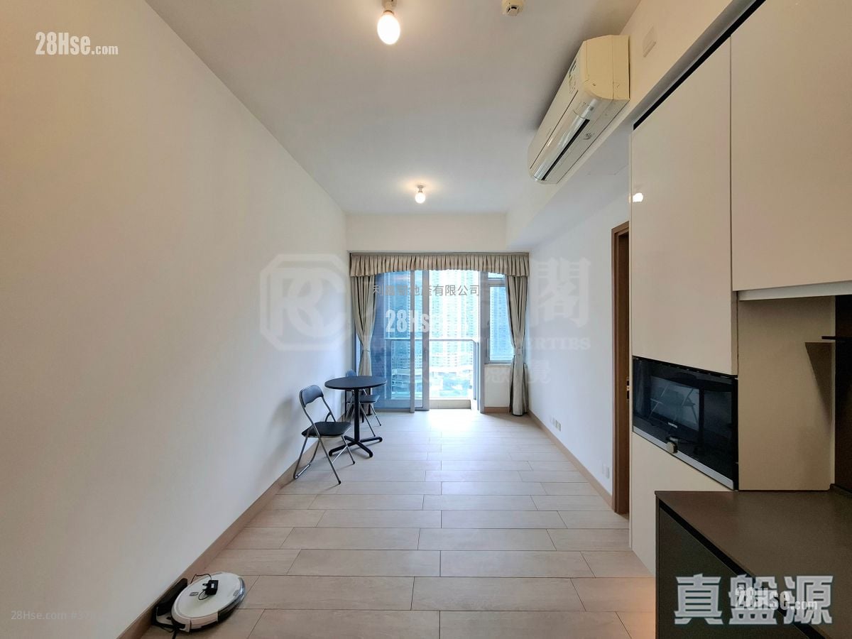 Century Link Rental 1 Bedroom , 1 Bathroom 408 ft²