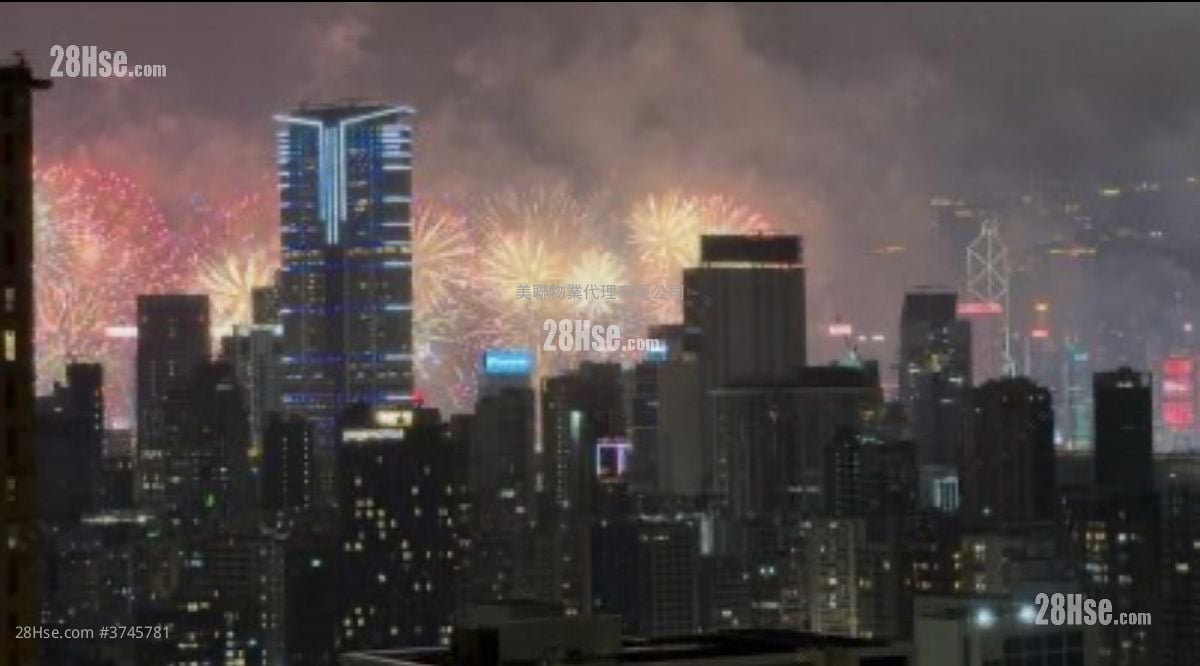 君颐峰 售盘 3 房 , 2 浴室 1,074 平方尺