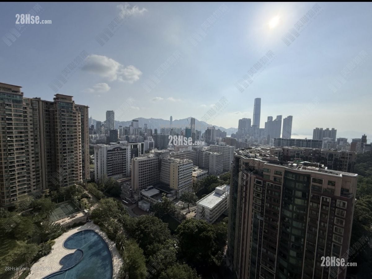 君颐峰 售盘 3 房 , 2 浴室 1,074 平方尺