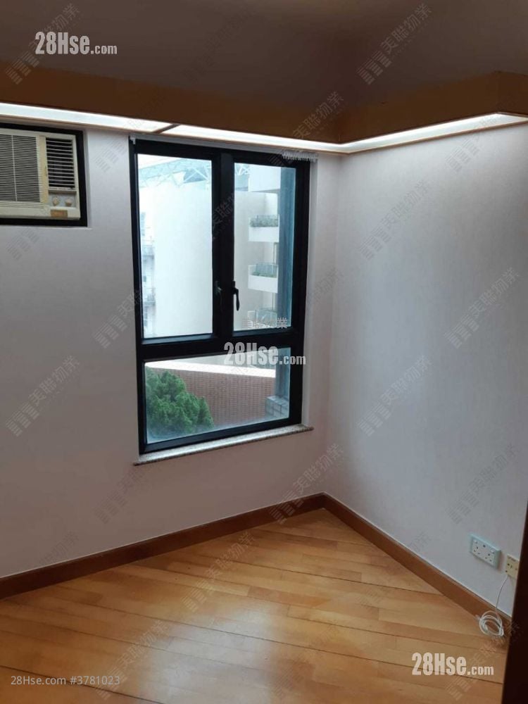 Oscar By The Sea Sell 2 Bedrooms , 1 Bathroom 481 ft²