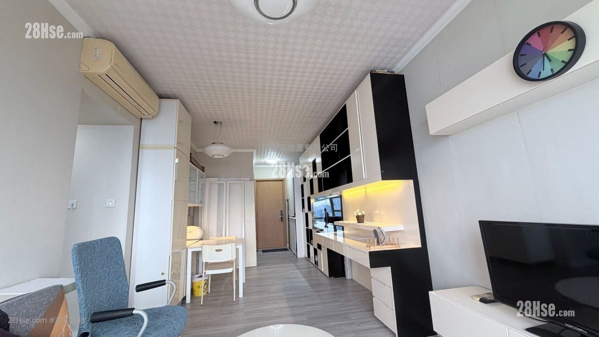 Island Lodge Rental 2 Bedrooms , 1 Bathroom 653 ft²