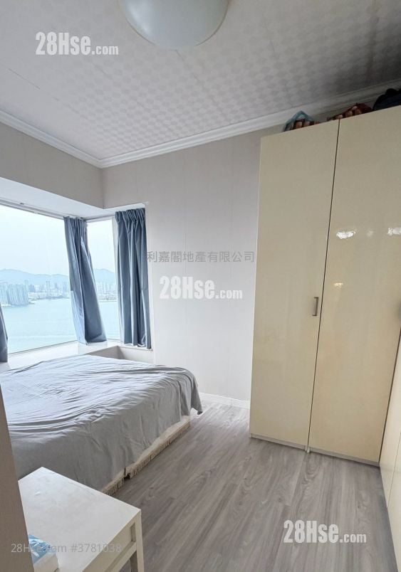 Island Lodge Rental 2 Bedrooms , 1 Bathroom 653 ft²