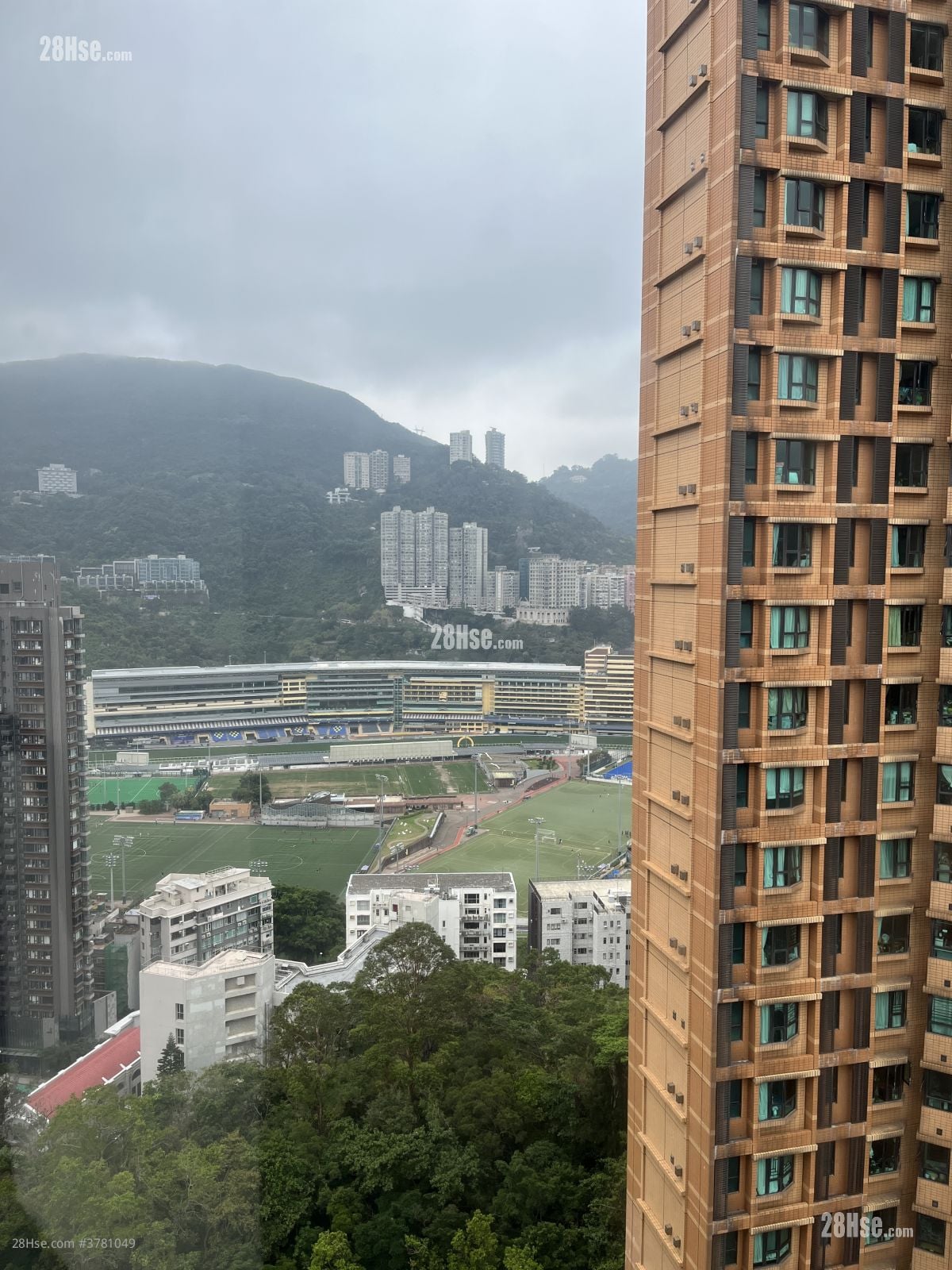 Greenway Terrace Rental 3 Bedrooms , 2 Bathrooms 643 ft²