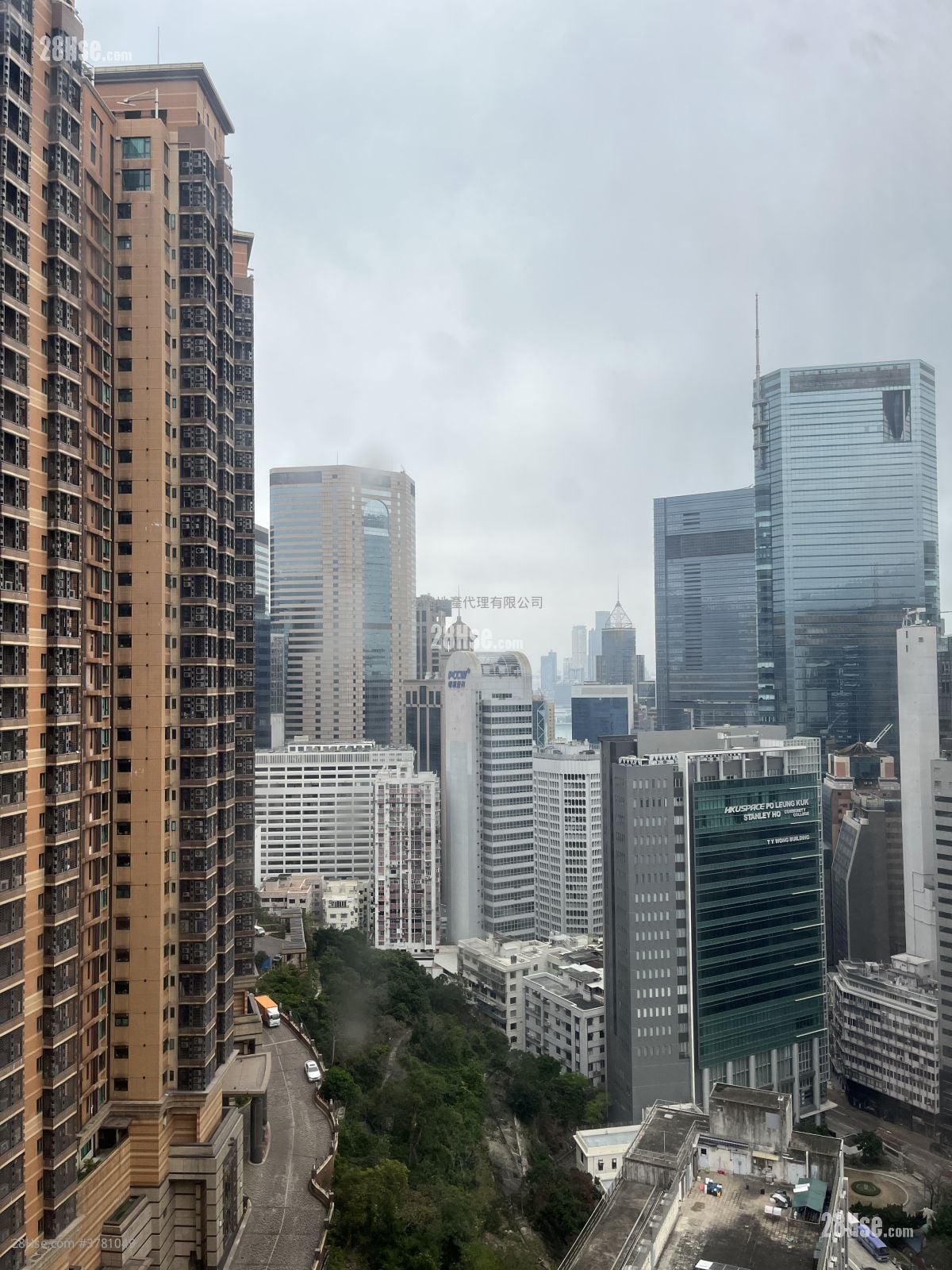 Greenway Terrace Rental 3 Bedrooms , 2 Bathrooms 643 ft²