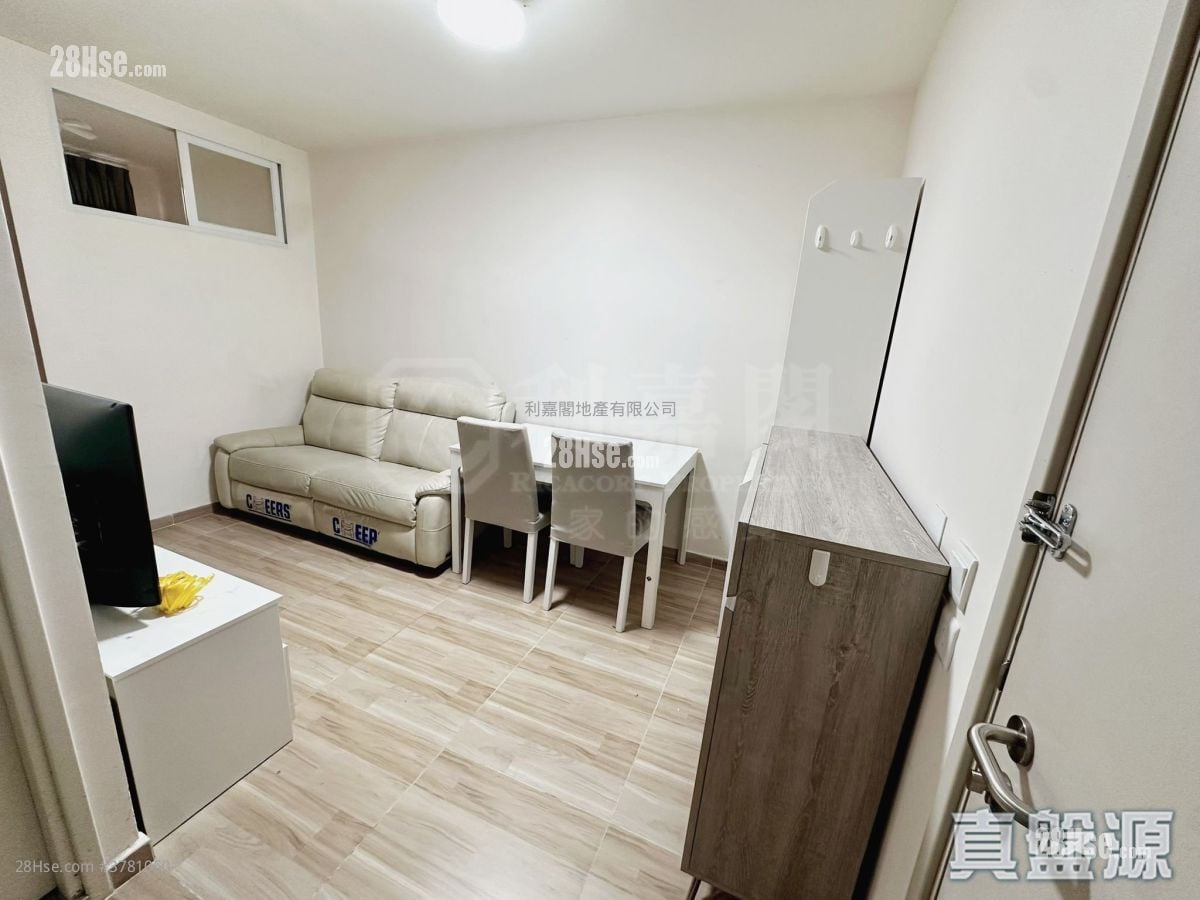 屏欣苑 租盘 2 房 , 1 浴室 384 平方尺