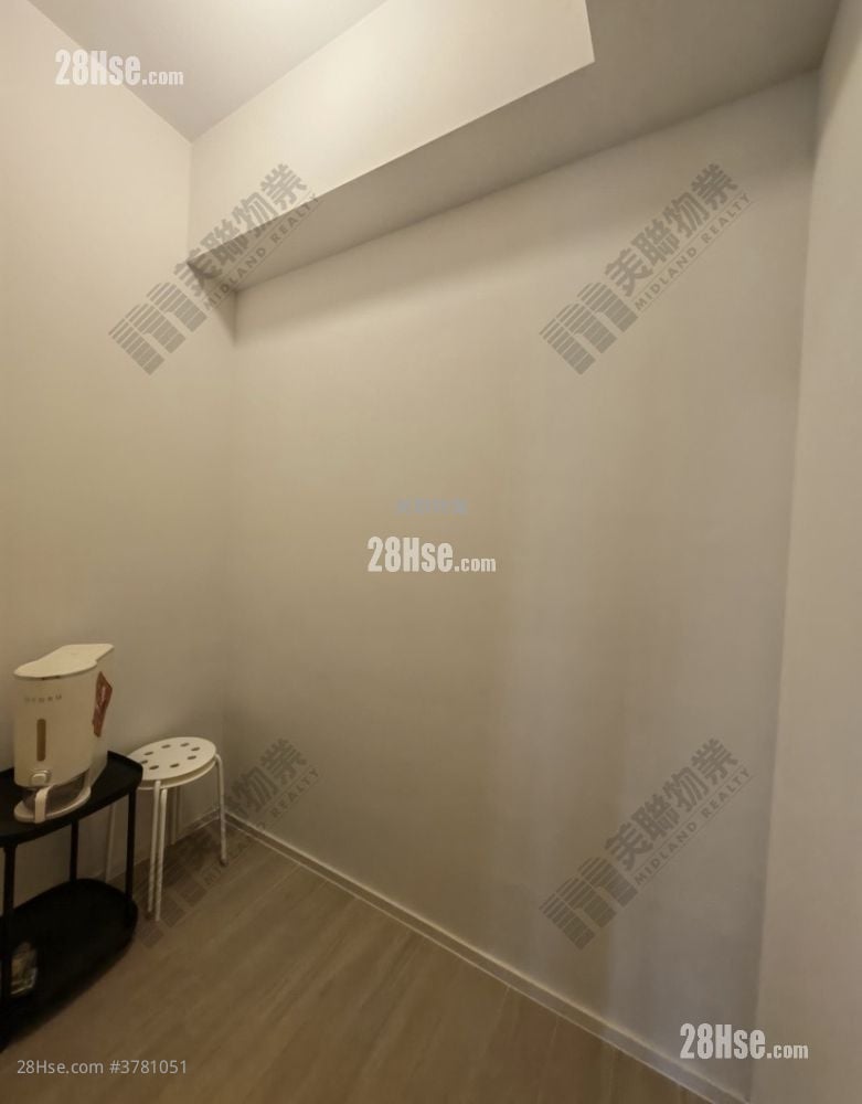 One Innovale 租盘 335 平方尺