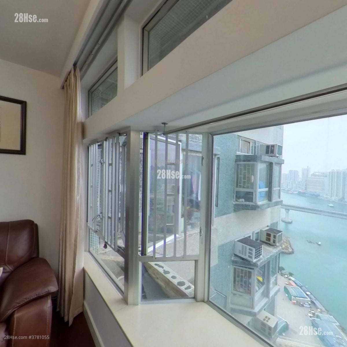 Riviera Gardens Sell 3 Bedrooms , 2 Bathrooms 665 ft²