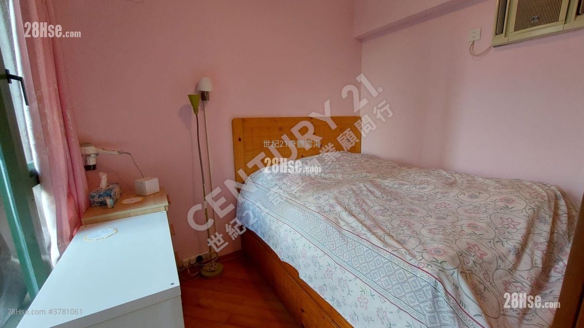 Vista Paradiso Sell 3 Bedrooms , 2 Bathrooms 650 ft²