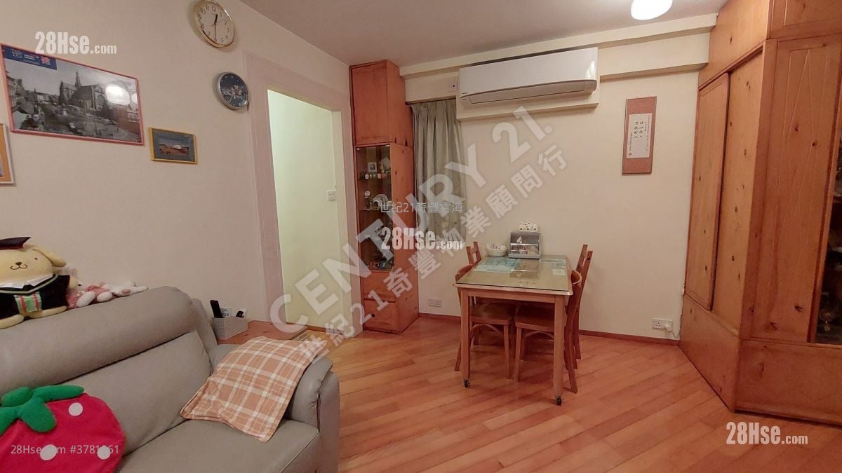 Vista Paradiso Sell 3 Bedrooms , 2 Bathrooms 650 ft²