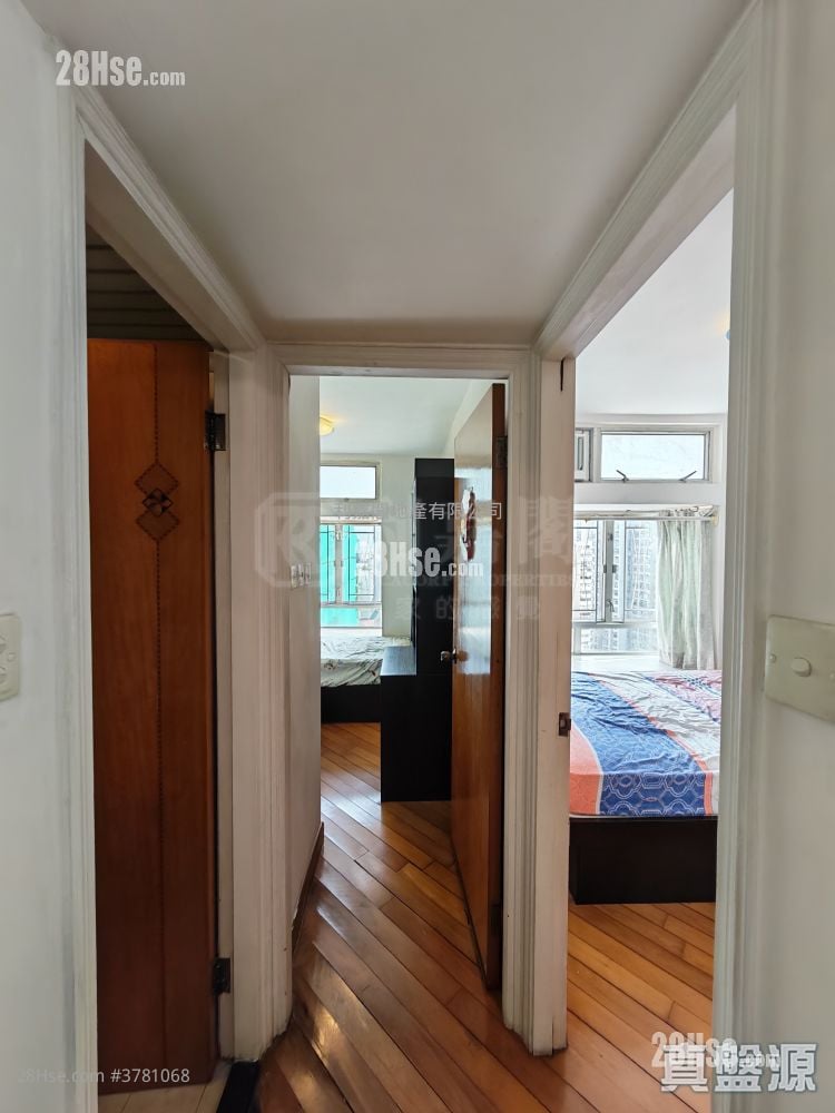 Greenfield Garden Rental 366 ft²