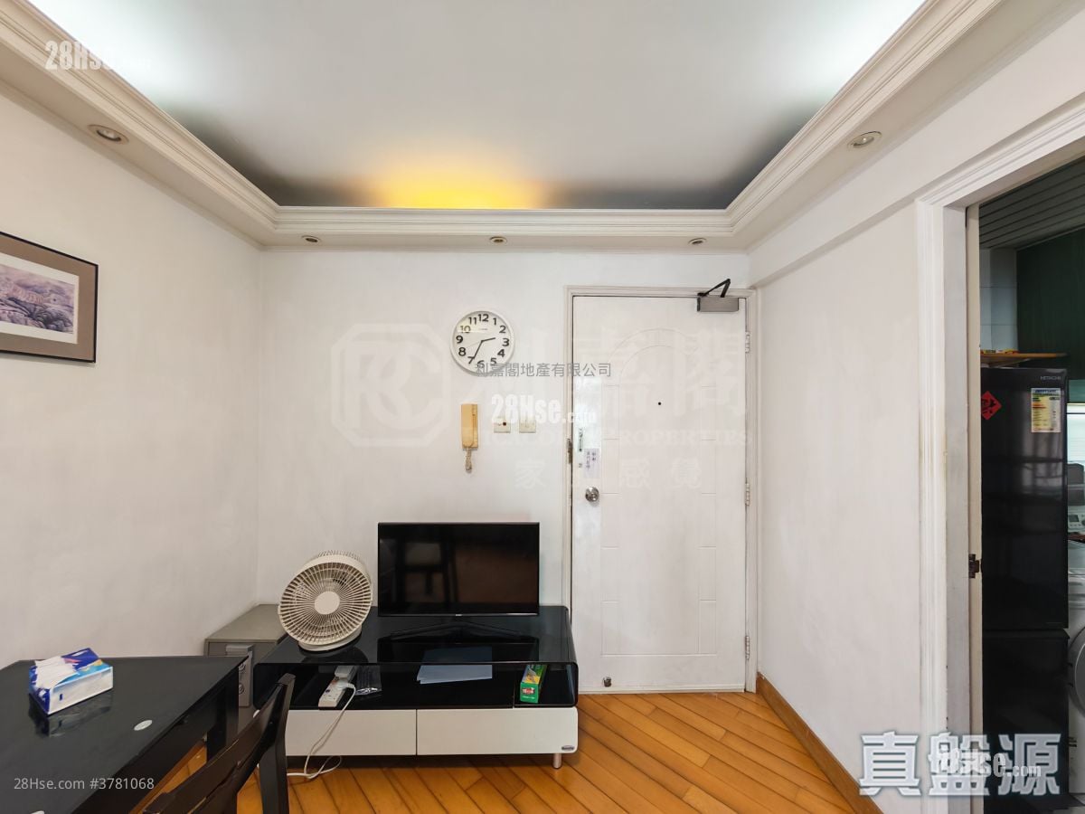 Greenfield Garden Rental 366 ft²