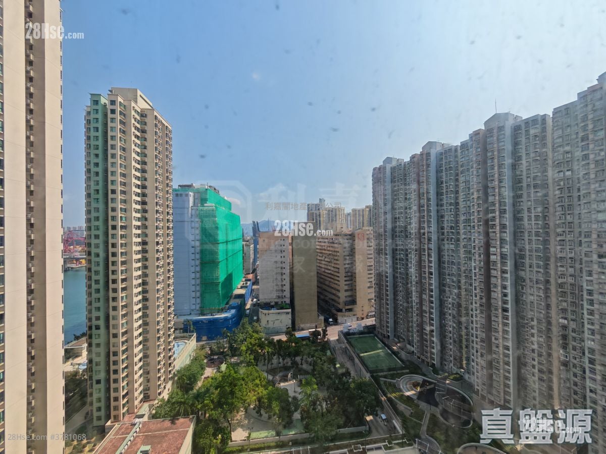 Greenfield Garden Rental 366 ft²