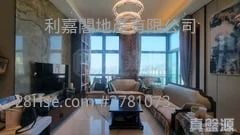 The Long Beach Sell 3 Bedrooms , 3 Bathrooms 1,202 ft²