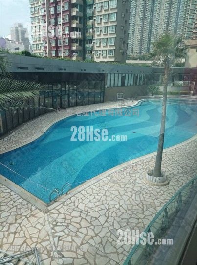 Yoho Town Sell 2 Bedrooms 393 ft²