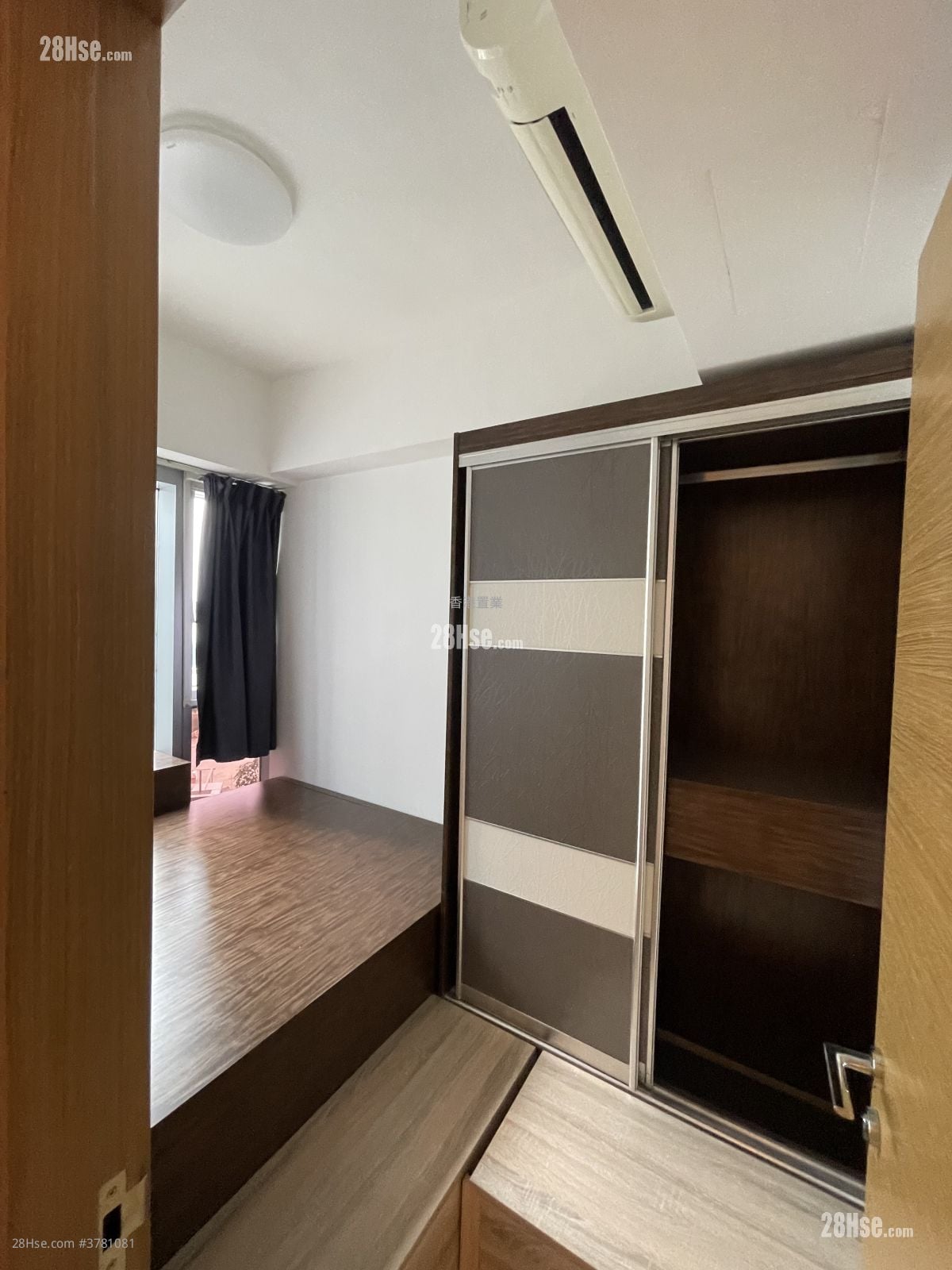 Century Link Rental 3 Bedrooms , 1 Bathroom 484 ft²